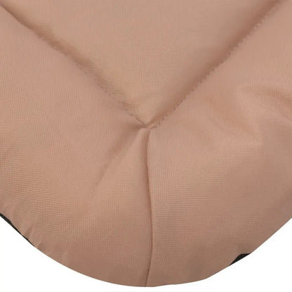 Hundebett XXL Beige aus weichem Stoff; sichtbare Nahtkante im Eckbereich